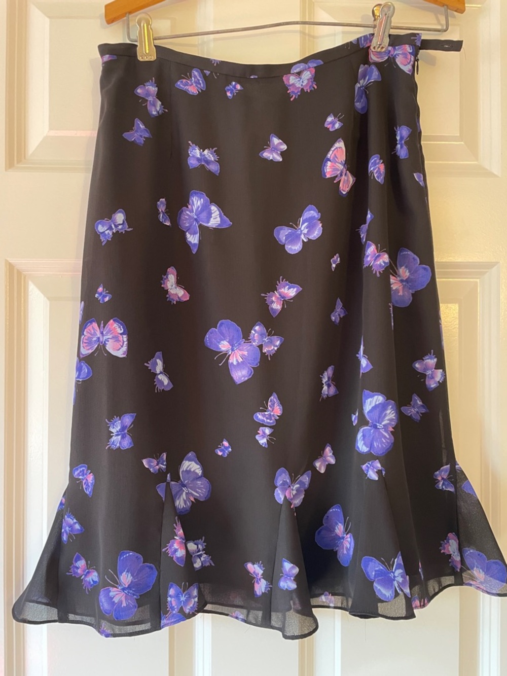 Vintage 90s Casual Corner Black A-Line Skirt with Purple Butterfly Print.